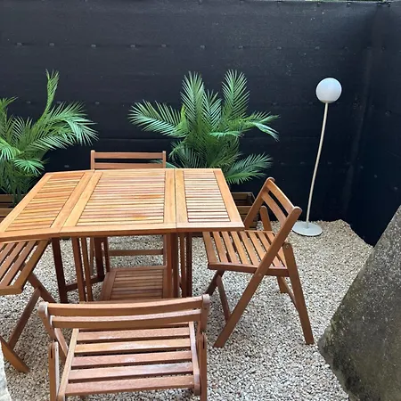 Du Paulou Apartment *